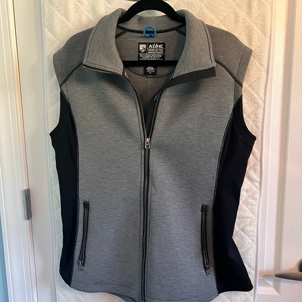 Kuhl gray women’s vest